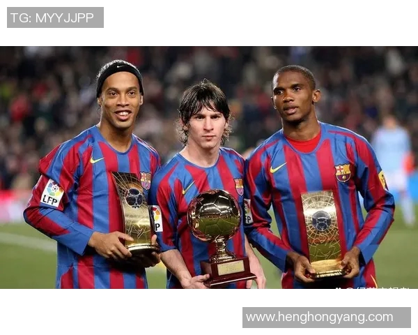 实况足球2015球星风采：细数传奇球员与新星的辉煌瞬间